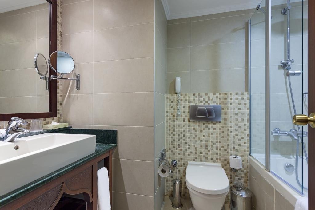 gallery_37466656-5c84df1d4ead8.jpg